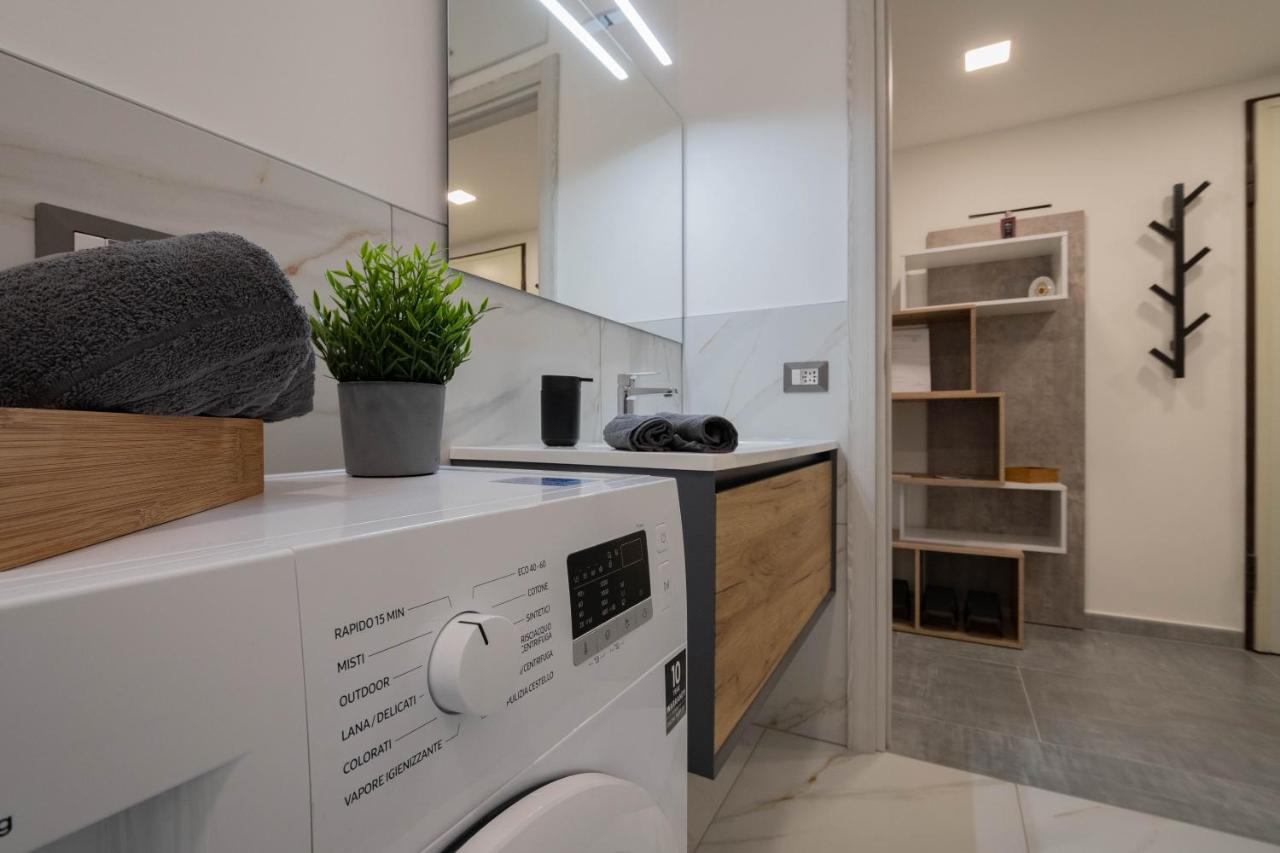 Apartment L&M, Rhomilanofiera Bollate Exterior photo